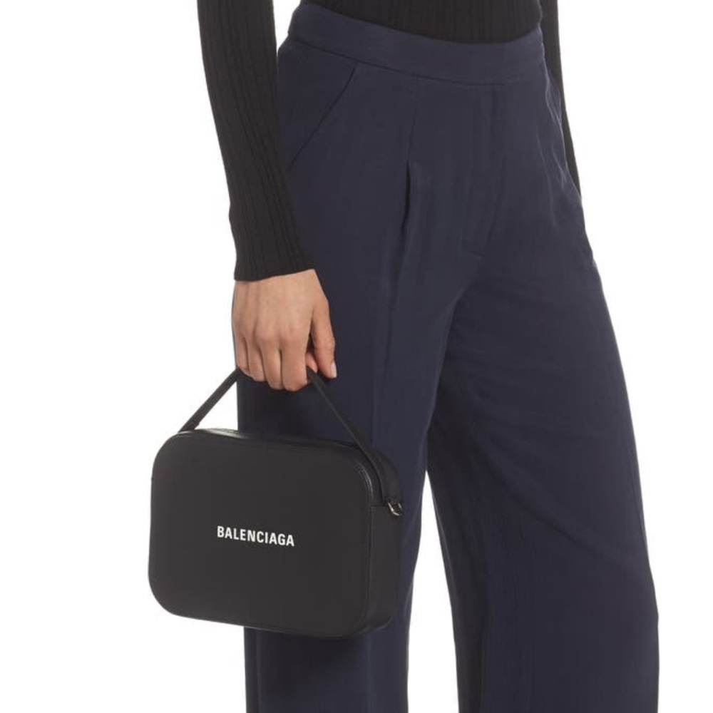 Balenciaga Small Everyday Calfskin Leather Camera Bag - Picture 7 of 7